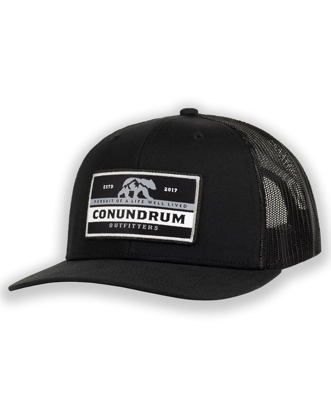 Pursuit trucker hat - black mid profile